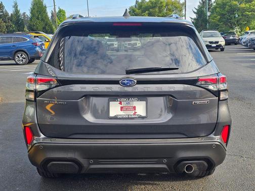 Magnetite Gray Metallic 2025 Subaru Forester Touring