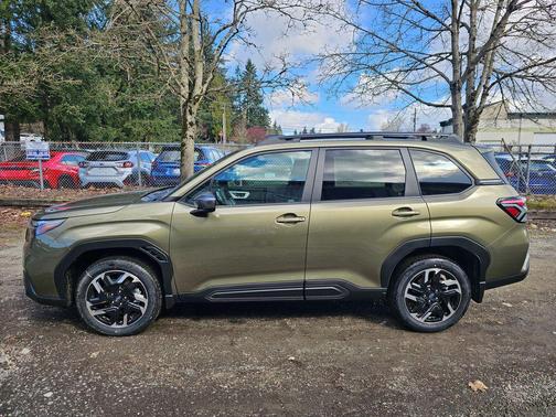 Autumn Green Metallic 2026 Subaru Forester Limited
