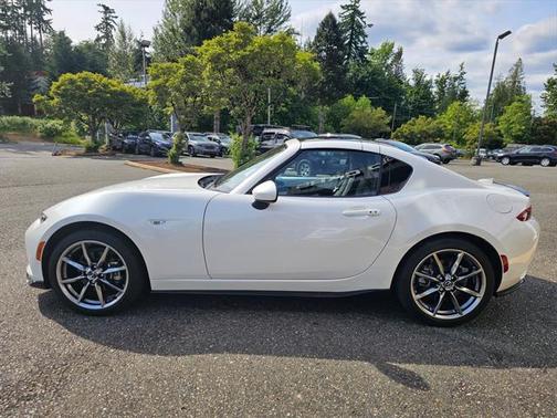 2023 Mazda MX-5 Miata RF Grand Touring