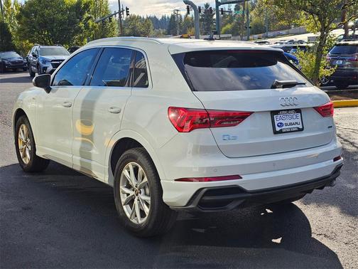 2023 Audi Q3 45 S line Premium Plus