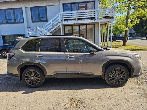 River Rock Pearl 2026 Subaru Forester Sport
