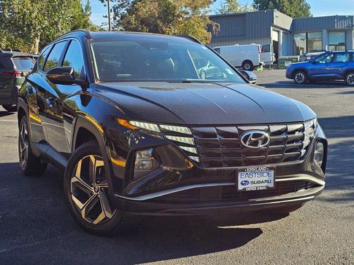 Phantom Black 2023 Hyundai TUCSON SEL SUV