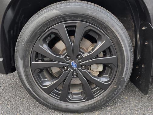 Crystal White Pearl 2020 Subaru Forester Sport