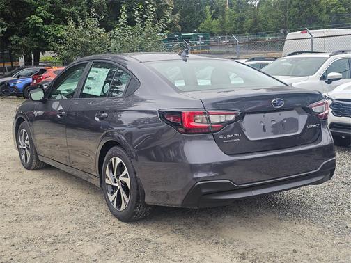 2025 Subaru Legacy Premium