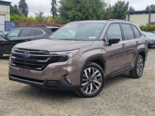 2025 Subaru Forester Touring