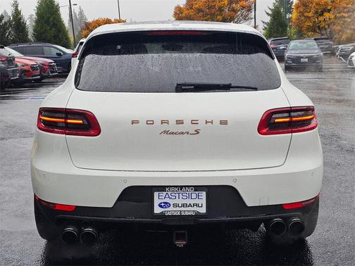 2016 Porsche Macan S