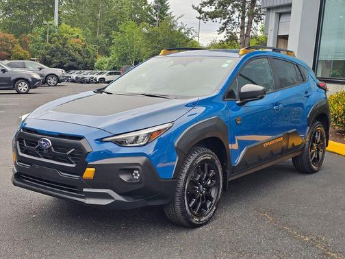 Geyser Blue Pearl 2025 Subaru Crosstrek Wilderness