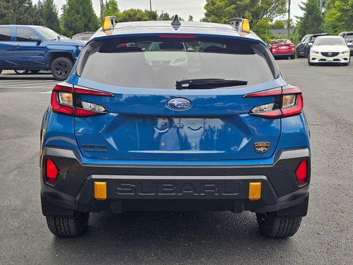 Geyser Blue Pearl 2025 Subaru Crosstrek Wilderness