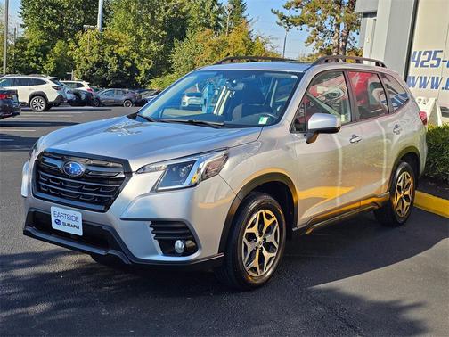 2023 Subaru Forester Premium