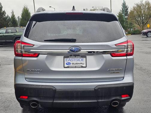 2023 Subaru Ascent Limited 8-Passenger