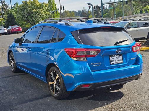Ocean Blue Pearl 2022 Subaru Impreza Premium