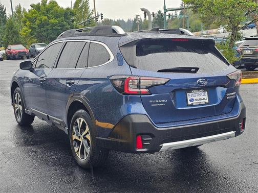 2022 Subaru Outback Touring XT