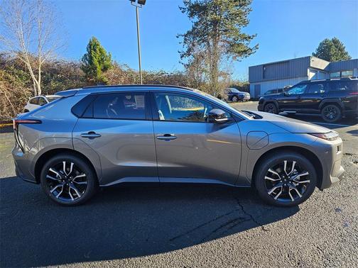 2026 Subaru Solterra Limited