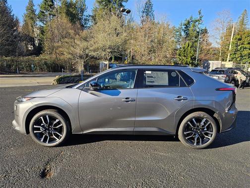 2026 Subaru Solterra Limited