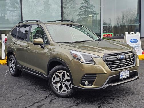 2024 Subaru Forester Premium