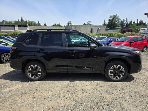Crystal Black 2026 Subaru Forester Premium