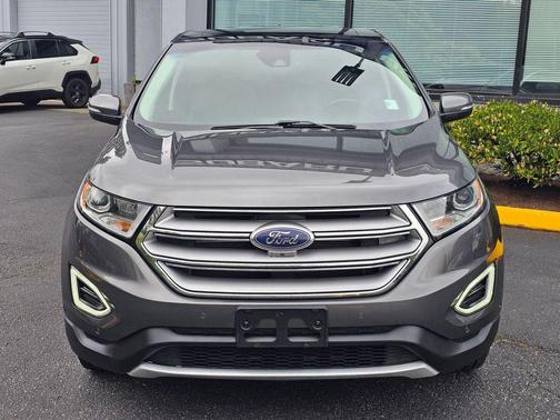 Magnetic 2017 Ford Edge Titanium