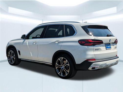 2026 BMW X5 sDrive40i