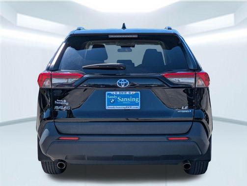2020 Toyota RAV4 Hybrid SE