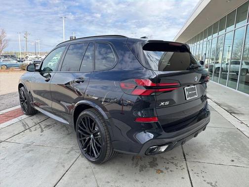 Carbon Black Metallic 2026 BMW X5 xDrive40i