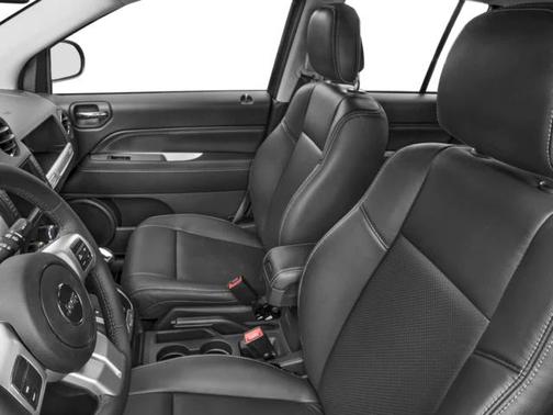 Black Clearcoat 2017 Jeep Compass Latitude