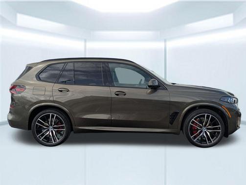 Manhattan Green Metallic 2026 BMW X5 sDrive40i