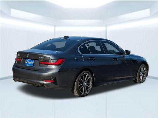 2021 BMW 330 330i