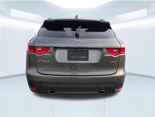 2019 Jaguar F-PACE 25t Prestige