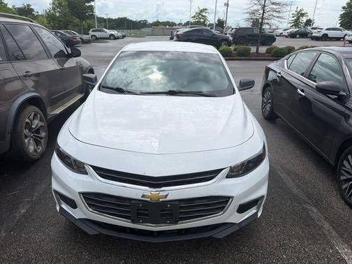 Summit White 2016 Chevrolet Malibu LS