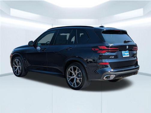 Carbon Black Metallic 2026 BMW X5 sDrive40i