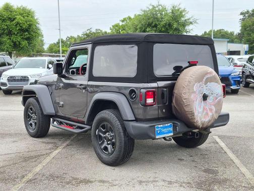 Granite Crystal Metallic Clearcoat 2024 Jeep Wrangler Sport