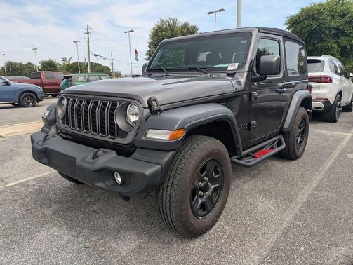 Granite Crystal Metallic Clearcoat 2024 Jeep Wrangler Sport