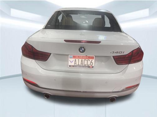 2019 BMW 440 i