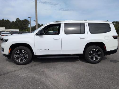 Bright White Clearcoat 2024 Jeep Wagoneer Series III 4x4