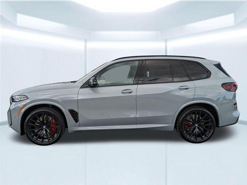 2026 BMW X5 M60i
