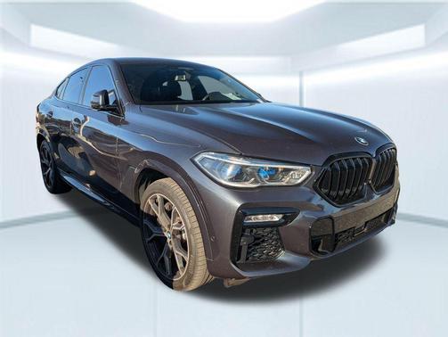 2020 BMW X6 M50i