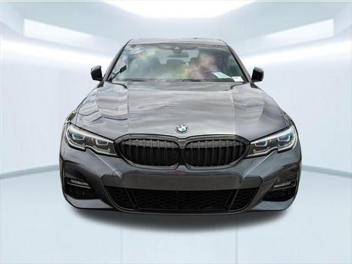 2021 BMW 330 i