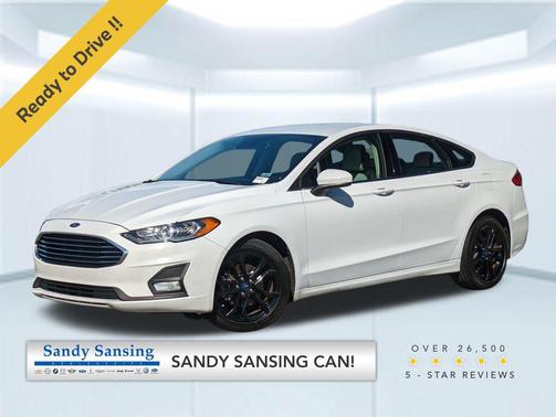 2020 Ford Fusion SE