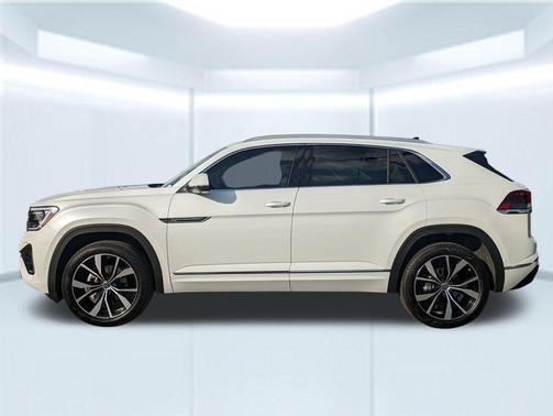 2025 Volkswagen Atlas Cross Sport 2.0T SEL Premium
