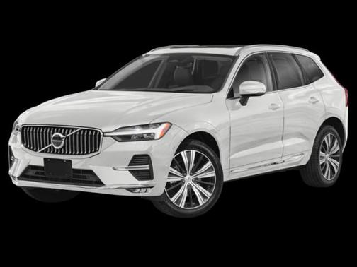 Crystal White Metallic 2022 Volvo XC60 B5 Momentum