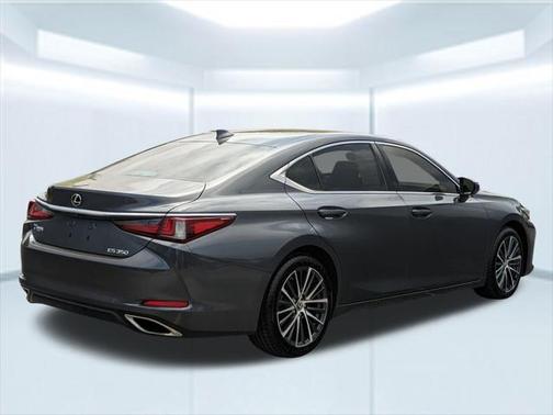 2022 Lexus ES 350 Base