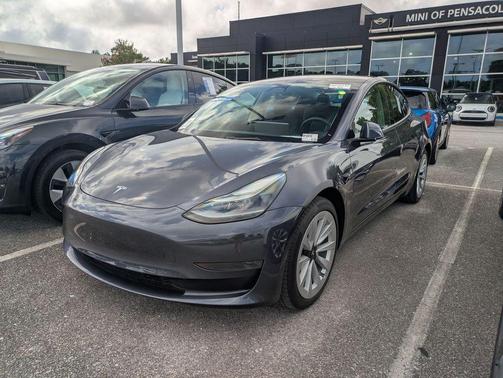 Midnight Silver Metallic 2023 Tesla Model 3 Standard Range