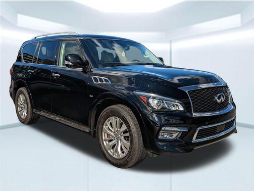 2017 INFINITI QX80 Base