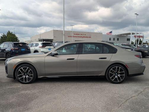 Oxide Grey Metallic 2023 BMW 740 i