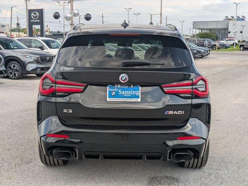 Black Sapphire Metallic 2023 BMW X3 M40i