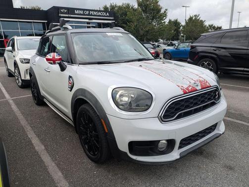 Light White 2019 MINI Countryman Cooper S