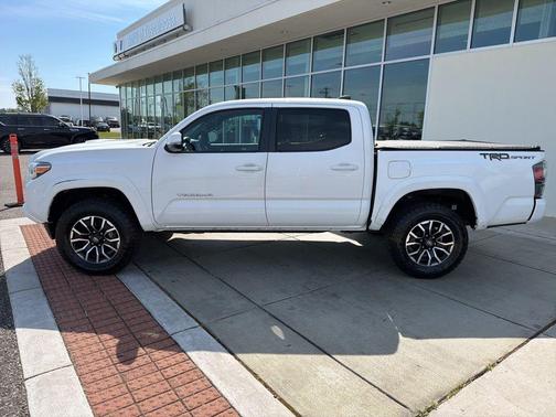 Super White 2020 Toyota Tacoma TRD Sport