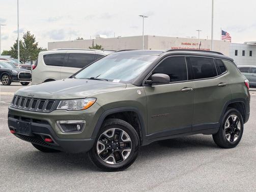 Olive Green Pearlcoat 2018 Jeep Compass Trailhawk