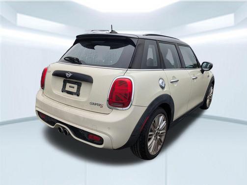 Pepper White 2020 MINI Hardtop