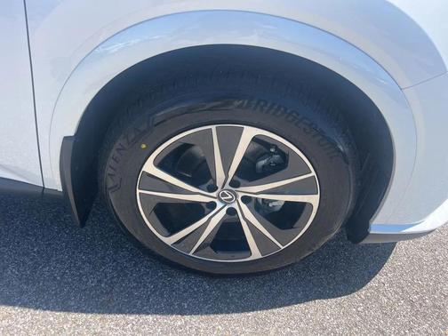 Eminent White Pearl 2023 Lexus RX 350 Premium